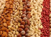جرائم گرانفروشی آجیل و تنقلات در شب عید