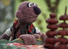 جناب خان آخر اردیبهشت می آید