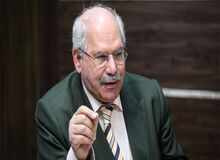 در 6 ماهه اول سال 98 فشار تحریم‌ها بر مردم بیشتر می‌شود/ سوءمدیریت‌ها را گردن تحریم‌ها انداختیم