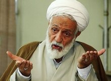 امام جمعه موقت اصفهان:  پوشش مردانی که فوتبال بازی می‌کنند٬ طوری است که از نظر اسلام باید از چشم خانم‌ها دور باشد
