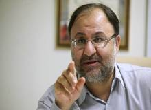 فعال سیاسی اصولگرا: وزرا مانند مکانیک باید خودروی معیوب دولت را تعمیر کنند