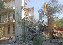 ببینید: ماجرای تخریب ساختمان نگین کیش چیست؟+فیلم 