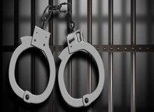 عاقدی که  ۱۲۰ مورد دختر بچه را عقد کرده بود در نمین دستگیر شد