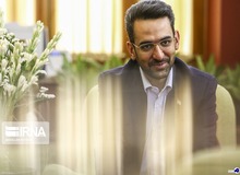 آذری‌جهرمی با قرار وثیقه آزاد است

