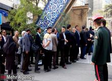 ثبت نام آن جوانمردکرمانشاهی وهن نظام است یا ادعای کاندیدای مشهوری که قول یارانه500هزارتومانی می دهد؟