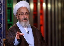 توصیه‌های آیت‌الله سبحانی درباره گزینش دانشجو و حذف محتویات مغایر با دین کتب دانشگاهی/ دانشجویان باید گزینش شوند