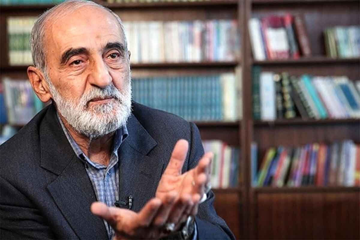 حسین شریعتمداری: کسانی که در خیابانها تجمع کردند مطالبه اقتصادی ندارند؛ حرف رادیو اسرائیل را تکرار می کنند!
