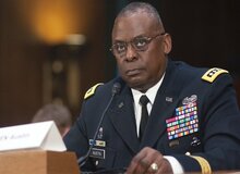 وزیر دفاع آمریکا سفر خود را به کره جنوبی لغو کرد