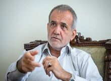  پزشکیان: حضور دوربین ها در مترو، ضد امر به معروف و نهی از منکر است