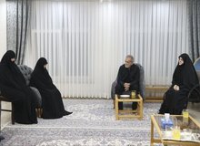 حضور پزشکیان و دخترش در منزل مرحوم رئیسی/جمیله علم الهدی در این دیدار چه گفت؟