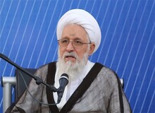 امام جمعه شیراز: روابط دختر و پسر به عنوان یک منکر،عادی شده/ با وجودی که قرآن این بحث را مطرح کرده اما صداوسیما آنرا گسترش و تشویق می کند