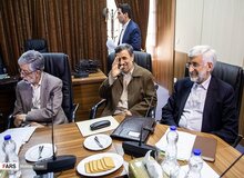 حمله ارگان رسانه ای سپاه به عضو مجمع تشخیص مصلحت نظام؛ احمدی نژاد پازل ضد انقلاب را تکمیل می کند