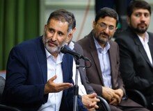 آقای قزوه؛ مگر تقصیر اسکناس‌هاست که برکت ندارند و موجب اختلاس می شوند؟