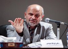 واکنش فرشاد مومنی درباره ادعای چپ‌گرا بودن شهید بهشتی: این بازی‌ها را راه انداخته‌اند تا پاسخگو نباشند