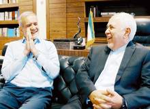 همراهی محمدجواد ظریف با پزشکیان در میزگرد سیاسی امروز