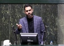  امیرحسین ثابتی: متن توافق احتمالی نه گشایش اقتصادی می‌آورد و نه جلوی جنگ را میگیرد/خطوط قرمز رهبری رعایت نشده