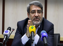 رحمانی فضلی: متولی جمع آوری متکدیان و گورخواب ها شهرداری و وزارت رفاه است