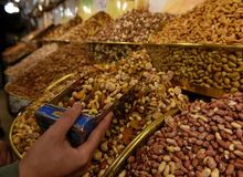 تشدید نظارت بر واحدهای قنادی و خشکبار در آستانه سال نو
