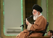 رهبر انقلاب: دشمن غلط می‌کند بخواهد با ما جنگ نظامی کند