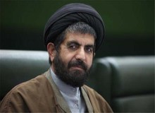 موسوی لارگانی: آقای روحانی به مجلس نیامدی که کرونا سراغت نیاید؟