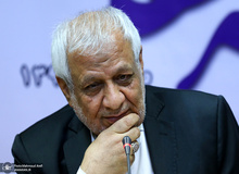 بادامچیان: نهادهای امنیتی درباره تبعات حذف ارز ۴۲۰۰ تومانی هشدار داده اند