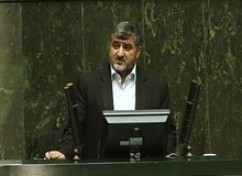 شعرخوانی دلخوش برای جلب توجه پزشکیان: دور و بر تو چنان شلوغ است؛ انگار صف پنیر و دوغ است!