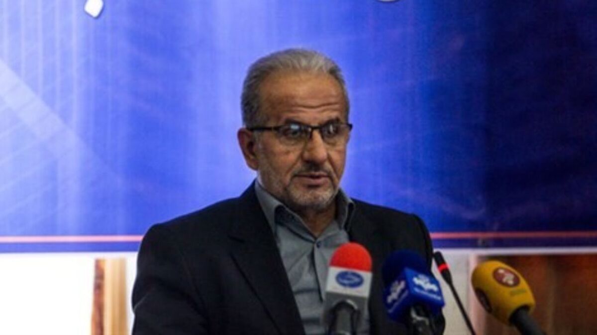 سخنگوی سازمان ثبت احوال کشور اظهاراتش را تکذیب کرد/ به فرزندان حاصل از رابطه نامشروع شناسنامه نمی دهیم!

