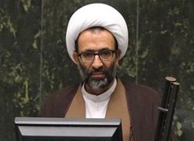 عضو هیأت رئیسه مجلس: روزانه یکصد هزار دلار ارز مسافرتی بین افراد متمول توزیع می‌شود