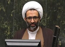 عضو هیأت رئیسه مجلس: روزانه یکصد هزار دلار ارز مسافرتی بین افراد متمول توزیع می‌شود