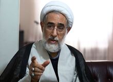رسول منتجب نیا: رئیسی فکر می‌کند هنوز ایام «انتخابات» است و رجز می خواند/ دولت رئیسی به‌جای مبارزه با فساد، دارد زمینه فساد را مهیا می‌کند/ صداوسیما و رئیسی باعث می‌شوند که مردم روز به روز بیشتر نسبت به حکومت بدبین‌تر شوند

