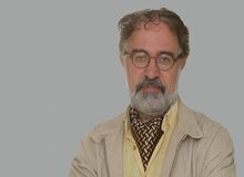 استاد دانشگاه تهران:همانگونه که به تدبیر رهبری در جنگ امریکا و عراق بیطرف ماندیم، در جنگ روسیه با اوکراین هم نیازمند تدبیر ایشان هستیم