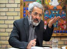 سلیمی‌نمین: رئیسی تا دو ماه دیگر دست به تغییر کابینه می‌زند
