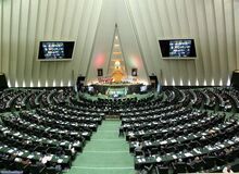 جدال‌های لفظی نمایندگان در صحن مجلس/کواکبیان به پزشکیان:همینجوری دوستت داریم/عصبانیت آقای نماینده