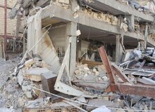 فرماندار آبادان: برای خدمات‌رسانی عمومی در آواربرداری نیازی به نیروهای مردمی نیست/ تعداد کشته شدگان به ۲۲ نفر رسید