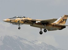 سقوط هواپیمای جنگنده F۱۴ در اصفهان/ خلبان و کمک‌خلبان نجات یافتند