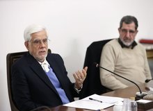 عارف در دیدار با جبهه اصلاحات: ۵۰ درصد از جامعه که در انتخابات شرکت نکردند، نباید از دست بروند/ ذات دولت چهاردهم «نگفتن» و «حل کردن مسائل» است
