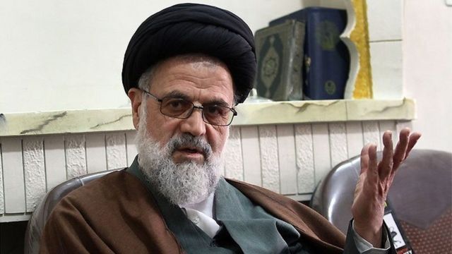 آیت‌الله موسوی تبریزی: آقای رئیسی، آیت‌الله نیستند/پس از انقلاب به هر روحانی که در قدرت قرار گرفت، آیت الله گفتند