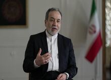عراقچی: تسلیم نمی شویم، چون ما ایرانی هستیم