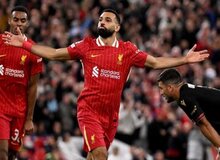 عکس | آخرین رقص محمد صلاح روی چمن آنفیلد