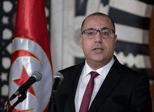 افشاگری میدل ایست آی از جزئیات تازه از تحولات تونس: نخست‌وزیر شب کودتا کتک خورد