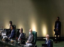ترکیب هیات رییسه مجلس انقلابی در سال سوم تغییری نکرد/ اسامی اعضاء هیئت رئیسه مجلس