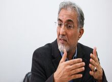 حسین راغفر،اقتصاددان: در ایران ۲ دولت وجود دارد/ بخش‌‌هایی که زیر نظر دولت انتخابی نیستند، در به وجود آمدن مشکلات اقتصادی نقش پررنگی دارند