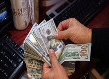 ارگان مطبوعاتی نزدیک به سپاه: وقتی مردم دلار را به هر قیمتی شده، می‌خرند، یعنی اعتمادشان به بازار آزاد و دلالان دلار، بیشتر از دولت است