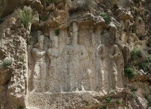 تعرض به سنگ‌نگاره ساسانی به خاطر گنج+تصاویر 