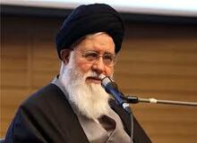 علم‌الهدی‌: درآمد شاگرد سوپرمارکت از یک روحانی بیشتر است



