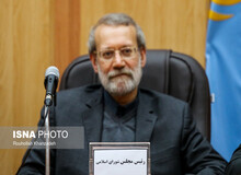 لاریجانی: نیازمند روحیه فداکاری و از خودگذشتگی در راه انقلاب هستیم
