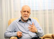 پاسخ زنگنه به ادعای امیرحسین ثابتی: اظهارات آن «ناطق جویای نام در مجلس» صحت ندارد