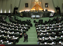 نامه نمایندگان اصلاح‌طلب به رئیسی درباره احکام صادر شده برای خبرنگاران و فعالان مدنی/ سخت‌گیری‌ها به بهانه حفظ نظام هیچ ضرورتی ندارد
