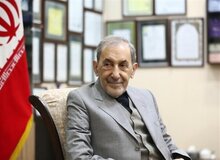 قدردانی ولایتی از خانواده سقاب اصفهانی/ماجرای بیماری که در بیمارستان مسیح دانشوری جان دوباره گرفت