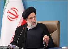 ابراهیم رییسی: جمهوری اسلامی یک قدم از مواضع خود عقب نمی‌نشیند/  گمان می‌کنید با صدور قطع‌نامه‌ها عقب‌نشینی می‌کنیم؟ / مگر کم قطعنامه و بیانیه در سازمان‌های بین‌المللی صادر کردید؟ مگر موثر واقع شد؟